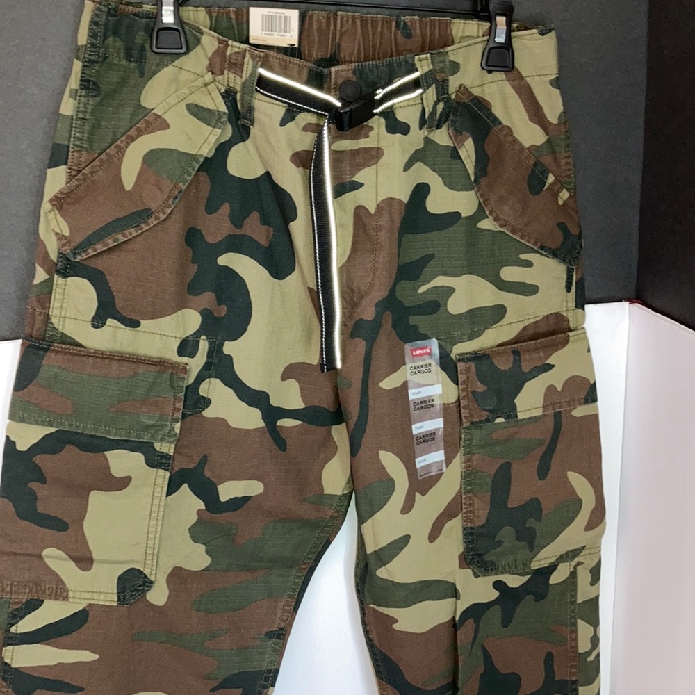 Levi’s Camo Cargo pants